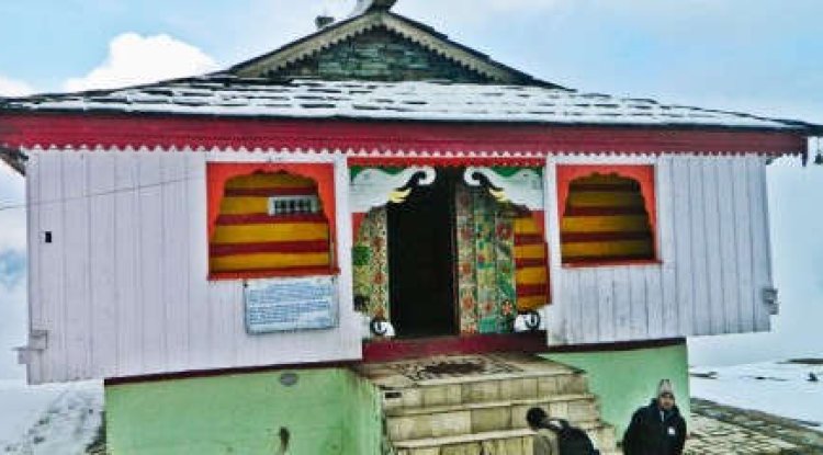 कहानी महादेव के उस शिवलिंग की जो हर 12 वर्ष में बिजली गिरने से टूटती है और मक्खन से जुड़ जाती है