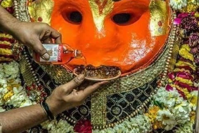 काल भैरव: समय के देवता की रहस्यमयी कथा और चमत्कारी शक्तियाँ