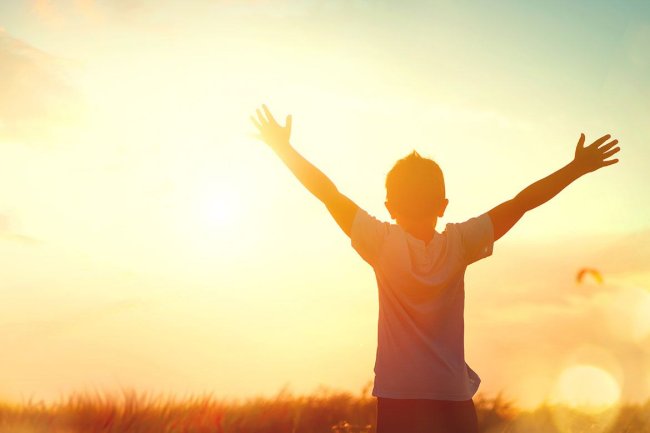 सर्दी में भरपूर लीजिए गुनगुनी धूप — होंगे ये 5 गजब के फायदे