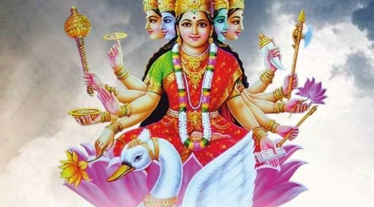 गायत्री मंत्र का जाप: सही समय, अर्थ और 8 चमत्कारी लाभ
